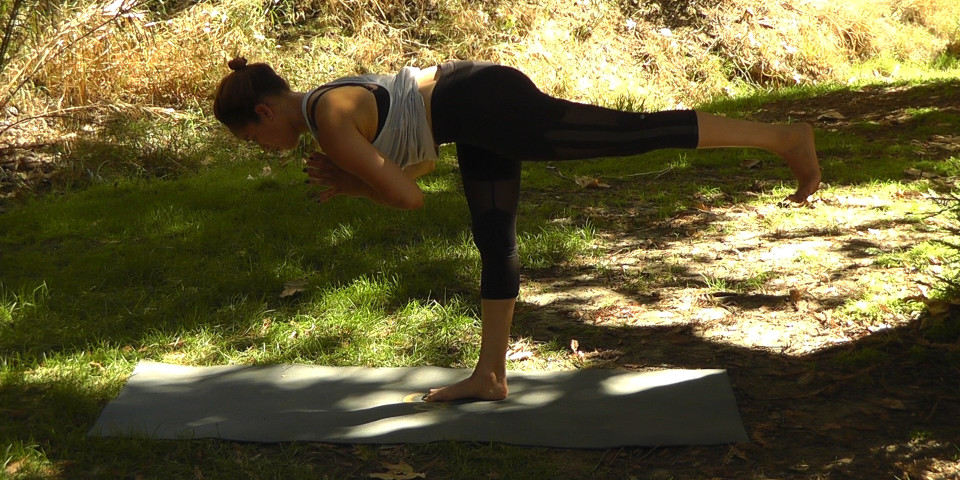 Hollywood-yoga-Still015